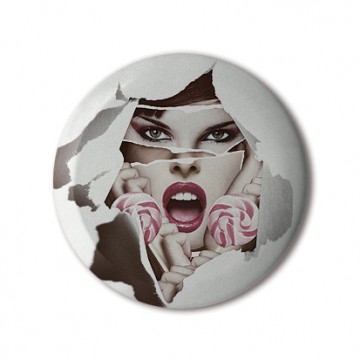 Gift Box: 3 button badges (Blaster)