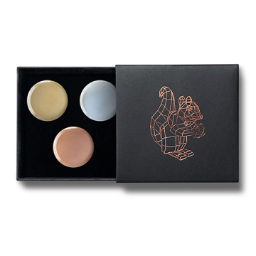 Gift Box: 3 'Medal Badges' (Metallic)