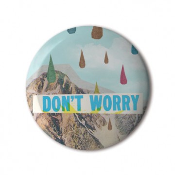 Gift Box: 4 button badges (Retro Collages)
